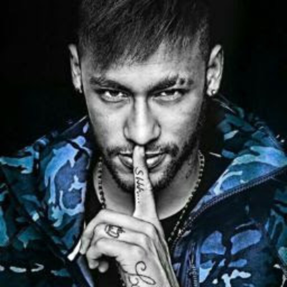 Meet your Posher, Iverson - Picture 1 of 1